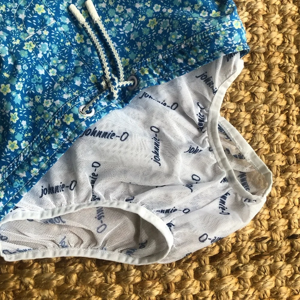 New: Johnnie O Tyndal Swim Trunks. Size 12